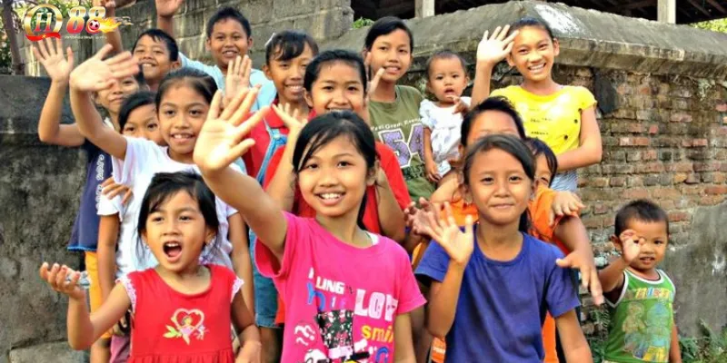 QH88 hỗ trợ các hộ gia đình khó khăn